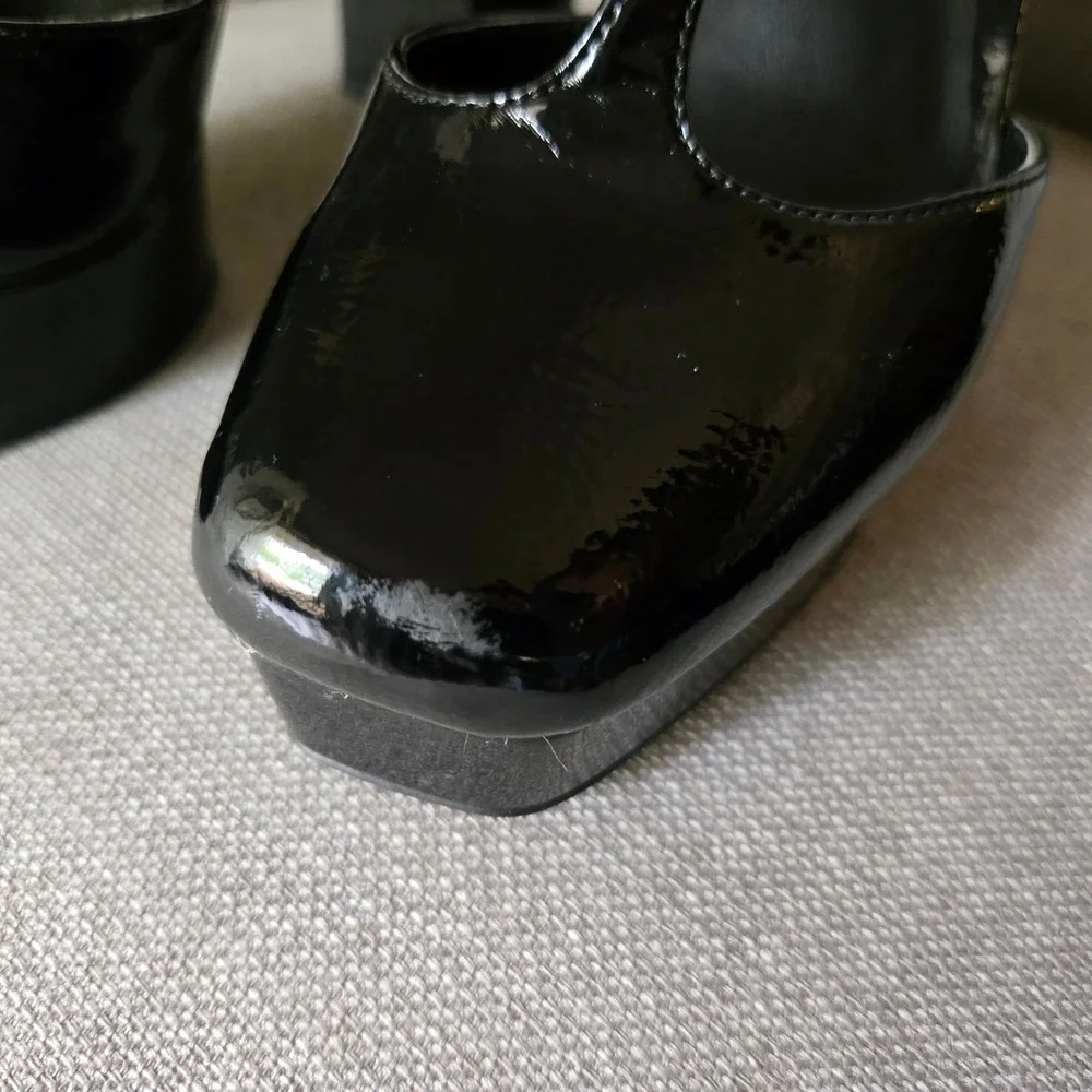 Maison Jules Black Patent Leather  T-Strap  Platform Mary Jane Heels ~8 Y2k‎
